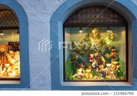 德國著名旅遊勝地羅滕堡的商店櫥窗展示 132966766