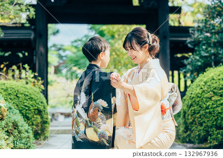 七百五十三個父母和孩子 132967936