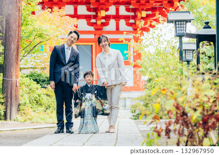 七百五十三個父母和孩子 132967950