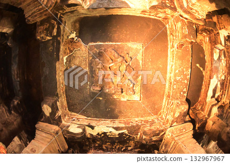 The religious sites and art at the Elora Caves,a UNESCO World Heritage Site,are one of the world's largest collections of rock-cut temples, dating back to 600-1000 AD. Located at Aurangabud in India. 132967967