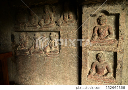 The religious sites and art at the Elora Caves,a UNESCO World Heritage Site,are one of the world's largest collections of rock-cut temples, dating back to 600-1000 AD. Located at Aurangabud in India. 132969866