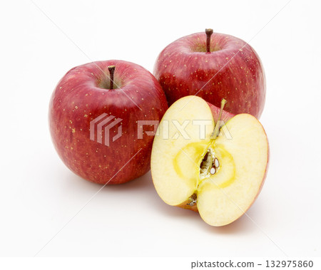 Sanfuji (cross section) 132975860