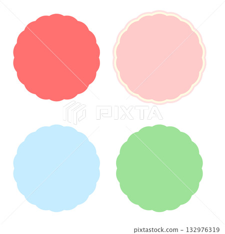 A fluffy speech bubble set with a soft impression 132976319