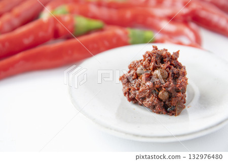 Red chili pepper and fresh shichimi Red chili pepper and fresh shichimi 132976480