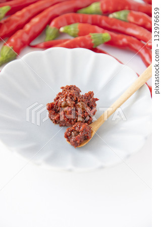 Red chili pepper and fresh shichimi 132976659