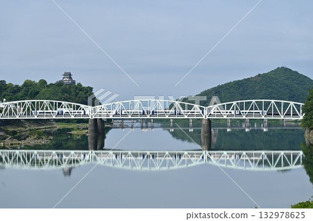 名鐵2000系列μSky穿越犬山橋 名鐵2000系列μSky穿越犬山橋 132978625
