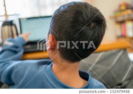 兒童 孩子 小孩 132979486