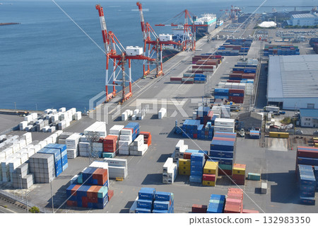 Container terminal viewed from the Yokkaichi Port Building 132983350