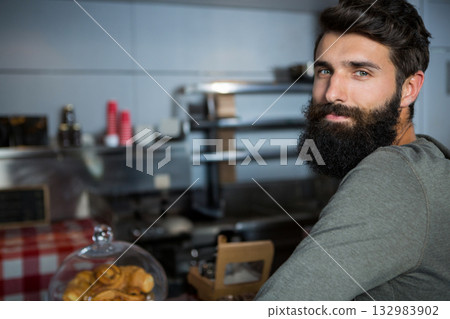 man, drink, male 132983902