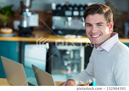 laptop, man, male 132984391