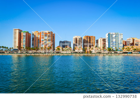 Paseo del Muelle Uno pedestrian promenade in Malaga 132990738