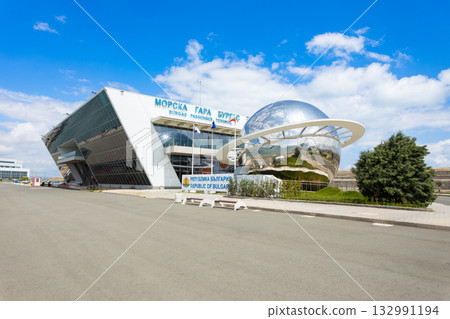 Burgas passenger terminal and Science Center PlanetUm 132991194