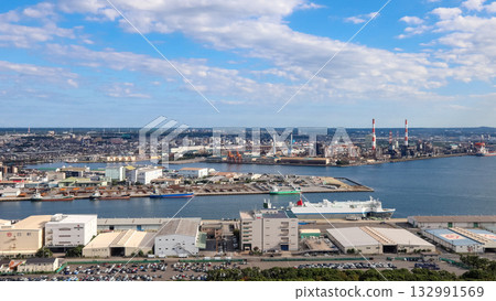 View of the Keiyo Industrial Area from Chiba Port Tower 132991569