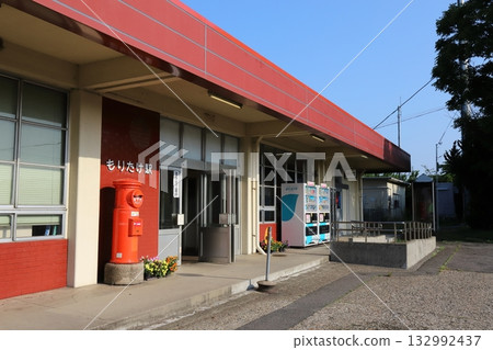 Akita, Mitane, Scenery with a round postbox (in front of JR Moritake Station) Akita, Mitane, Scenery with a round postbox (in front of JR Moritake Station) 132992437