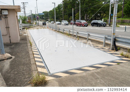 兵庫縣神戶市國道2號線上的市之谷車輛秤重站 132993414