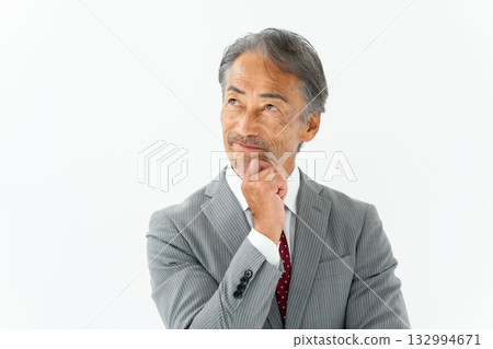 Business senior man thinking 132994671