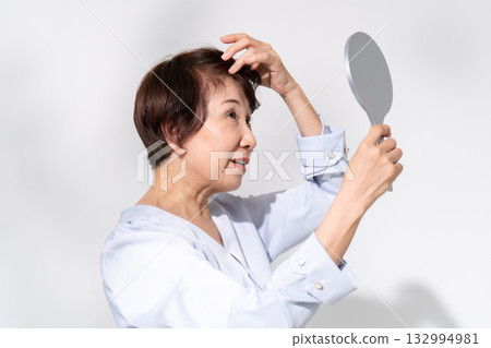 Senior women's hair care FAGA Senior women's hair care FAGA 132994981
