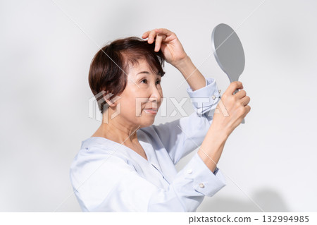 老年女性護髮 FAGA 132994985