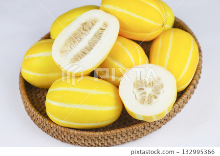 Fresh and delicious Korean melon.  132995366