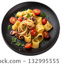 pasta with italian traditional dish calamarata  132995555
