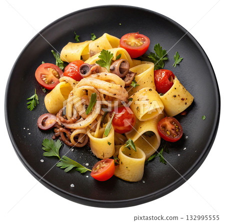 pasta with italian traditional dish calamarata  132995555
