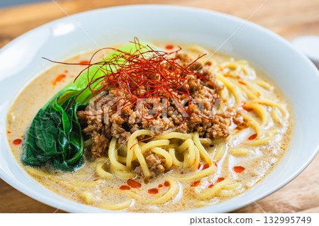 豆漿芝麻擔擔麵 豆漿芝麻擔擔麵 132995749