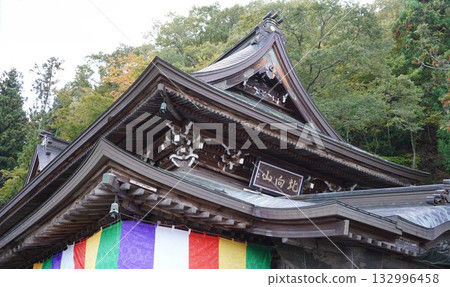 Scenery of Kamakura, Kitamuki Kannon, Jorakuji Temple, a special head temple of the Tendai sect, and the area around Bessho Onsen in Shinshu 132996458