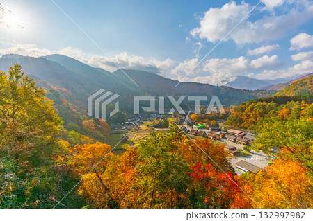 Shirakawago autumn leaves 132997982