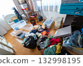 Decluttering, changing clothes, tidying up 132998195
