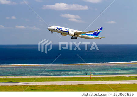 南島 | 即將起飛的客機 | 石垣島 南島 | 即將起飛的客機 | 石垣島 133005639