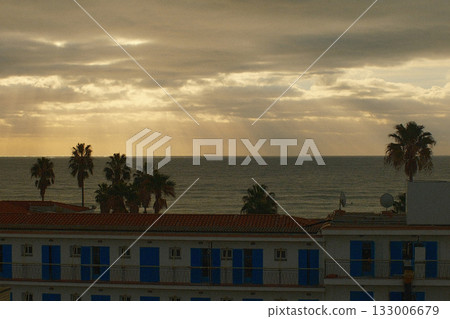 Dramatic cloudy sky with soft light tones Dramatic cloudy sky with soft light tones 133006679