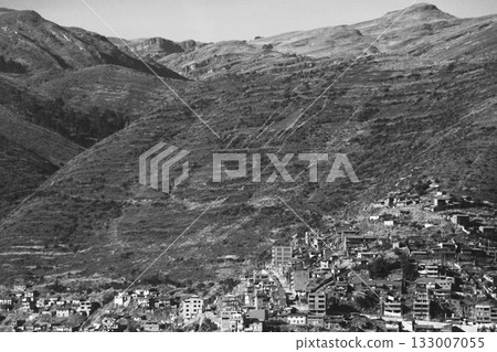 Houses and mountains in Cusco, Peru, South America 133007055