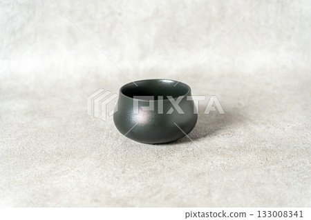 Black incense holder 133008341