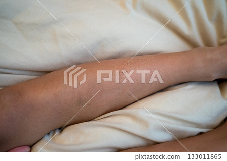 腳 英尺 爪子 133011865