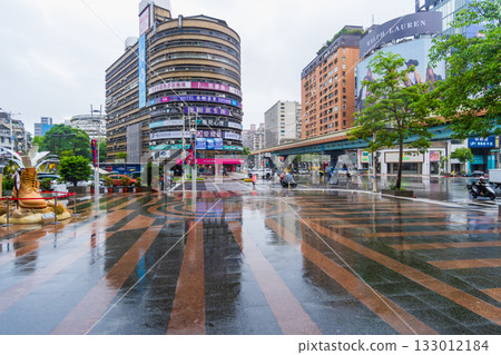 Taiwan Taipei City Zhongxiao Fuxing Station 133012184