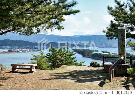 從天狗山眺望和歌浦 [和歌山市，和歌山縣] 133013339