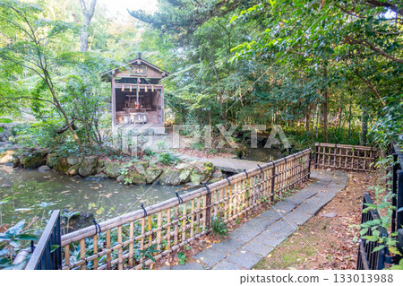 Aoba Shrine, Ryujin Pond, a stone monument of the dragon god on the edge of the pond, and a "sorei-sha" shrine dedicated to Masamune's vassals. Aoba Shrine, Ryujin Pond, a stone monument of the dragon god on the edge of the pond, and a "sorei-sha" shrine dedicated to Masamune's vassals. 133013988