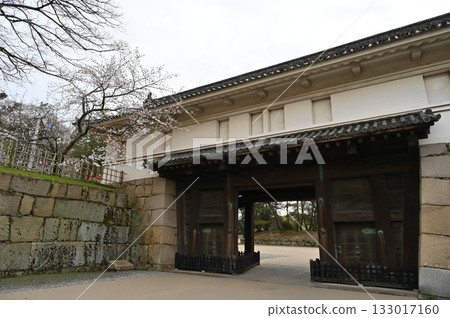 Marugame Castle Otemon Gate 133017160