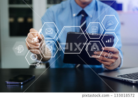 gital marketing media in virtual screen.businesswoman hand working with mobile phone and modern compute with VR icon gital marketing media in virtual screen.businesswoman hand working with mobile phone and modern compute with VR icon 133018572