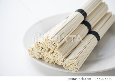 Kishimen (dried noodles) Kishimen (dried noodles) 133023470