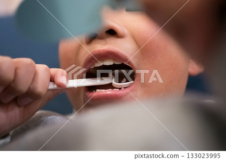 younger, mirror, mirrors 133023995