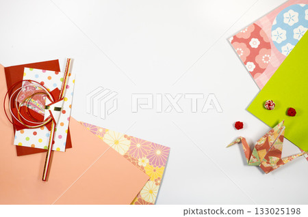 Japanese-style New Year's gift envelope design 133025198