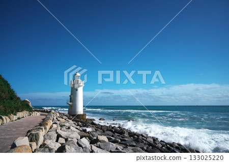 Cape Irago: Blue sky and chalk white lighthouse Cape Irago: Blue sky and chalk white lighthouse 133025220