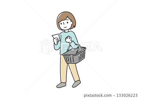 一位女士手提購物籃，手裡拿著一張紙條。 133026223