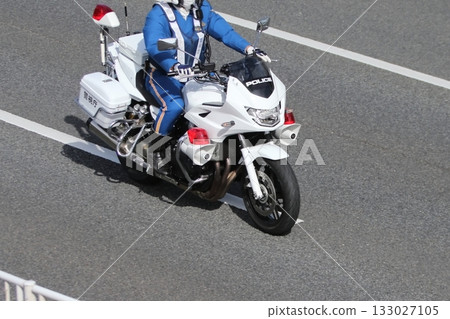 巡邏的警用摩托車圖片 巡邏的警用摩托車圖片 133027105