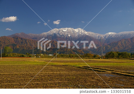 八戒山的三層秋葉 133031558