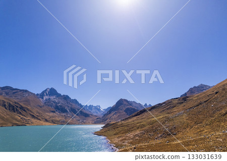 Aerial view of the Querococha lagoon, in the Ancash region. 133031639