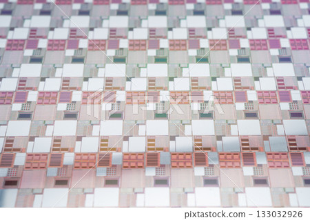 Silicon wafer for manufacturing semiconductor of integrated circuit. 133032926