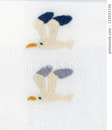 兩隻海鷗的刺繡 133033150