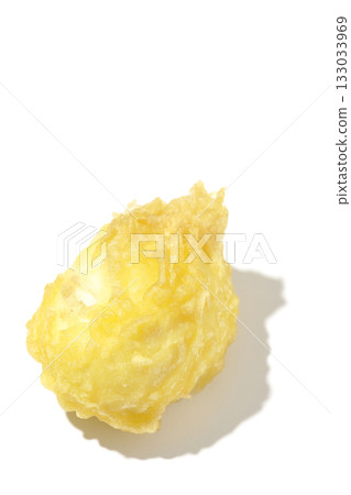 Egg tempura photographed alone on a white background Egg tempura photographed alone on a white background 133033969
